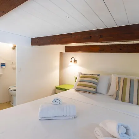 Aparthotel Vacanze Paradiso - Oasi Di Tranquillita Con Piscina E Giardino A 10 Min Dal Mare 3*