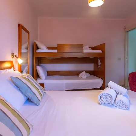 Vacanze Paradiso - Oasi Di Tranquillita Con Piscina E Giardino A 10 Min Dal Mare Aparthotel Neviano