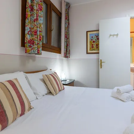 Vacanze Paradiso - Oasi Di Tranquillita Con Piscina E Giardino A 10 Min Dal Mare 3*