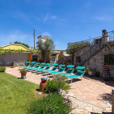 Vacanze Paradiso - Oasi Di Tranquillita Con Piscina E Giardino A 10 Min Dal Mare Aparthotel 3*