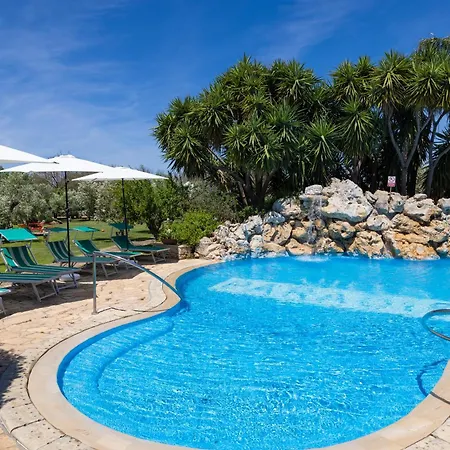 Vacanze Paradiso - Oasi Di Tranquillita Con Piscina E Giardino A 10 Min Dal Mare 3*