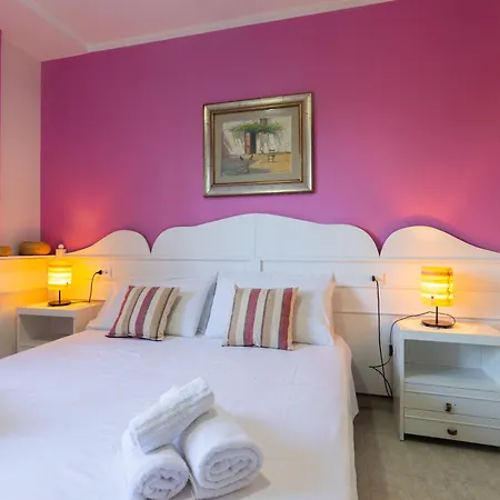 Vacanze Paradiso - Oasi Di Tranquillita Con Piscina E Giardino A 10 Min Dal Mare Aparthotel Neviano