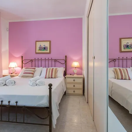 Vacanze Paradiso - Oasi Di Tranquillita Con Piscina E Giardino A 10 Min Dal Mare Aparthotel