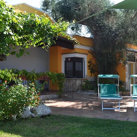 Vacanze Paradiso - Oasi Di Tranquillita Con Piscina E Giardino A 10 Min Dal Mare 3*